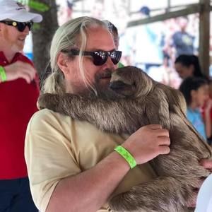 Meet your Posher, Wayne